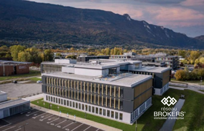 À louer : Savoie Technolac - 1480m² de bureaux de très haut standing - Divisibles à partir de 75m²