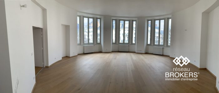 Bureau à vendre, 150 m² - Grenoble 38000