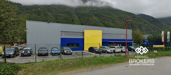 À vendre : Bâtiment d'activité 4 546m² - Tours-en-Savoie