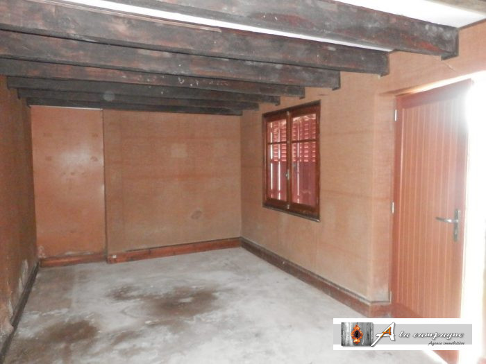 Old house for sale, 2 rooms - Pionsat 63330