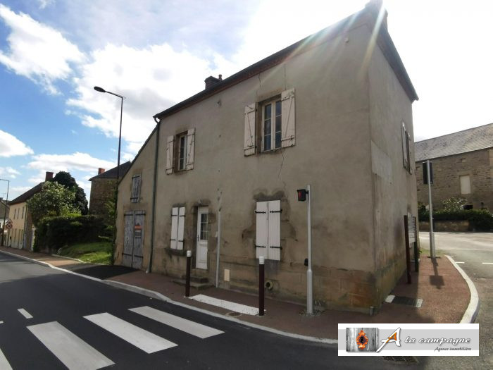 Old house for sale, 5 rooms - Rougnat 23700