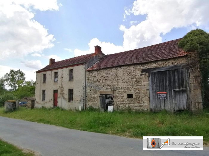 Old house for sale, 4 rooms - Saint-Marcel-en-Marcillat 03420