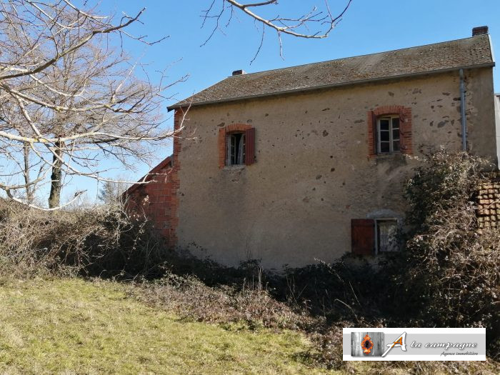 Semi-detached house 1 side for sale, 6 rooms - Saint-Maurice-près-Pionsat 63330