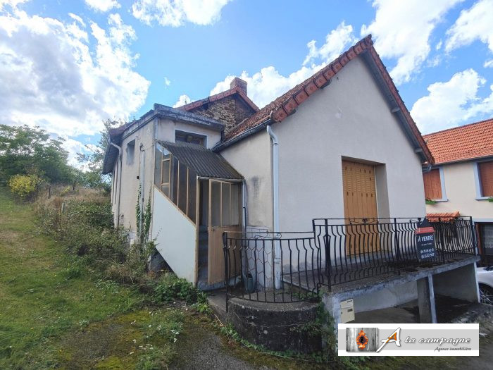 Detached house for sale, 5 rooms - Saint-Éloy-les-Mines 63700