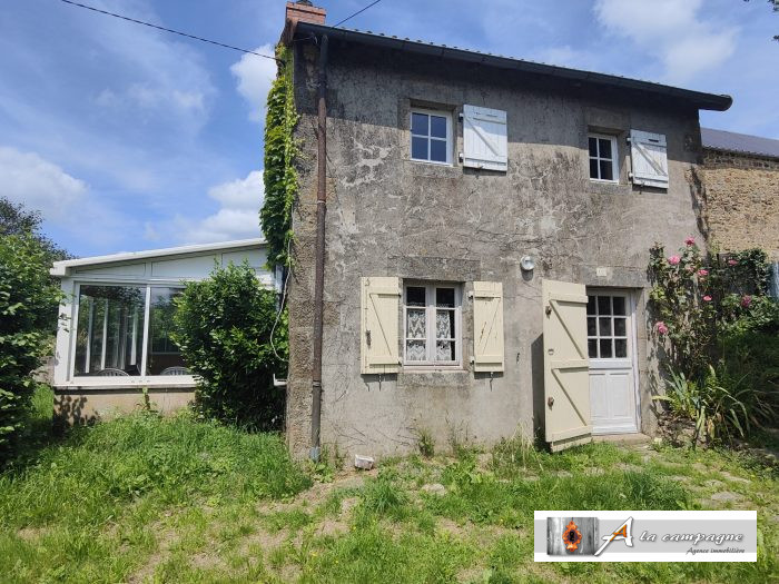 Maison ancienne à vendre, 4 pièces - La Cellette 63330