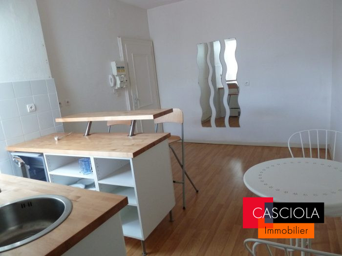 Appartement à louer, 2 pièces - Montigny-lès-Metz 57950