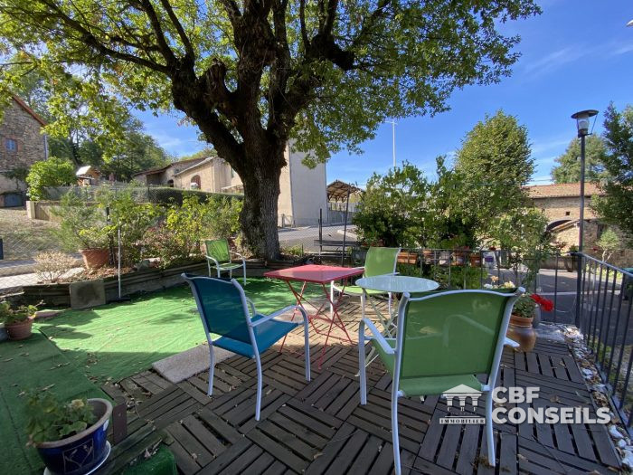 Maison ancienne à vendre, 8 pièces - Combronde 63460