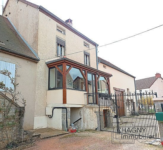 Vente Maison/Villa SAINT-SERNIN-DU-PLAIN 71510 Sane et Loire FRANCE
