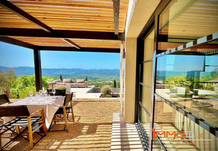 Contemporary house for sale, 7 rooms - Fayence 83440