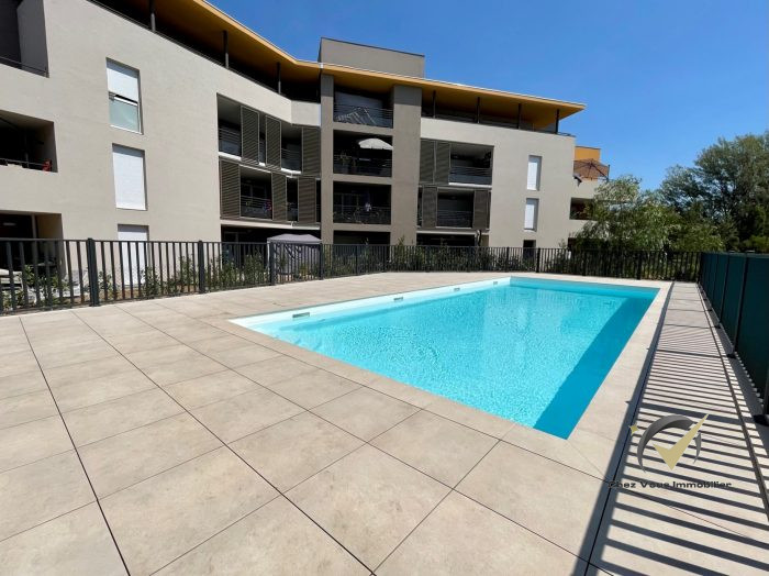 Appartement à vendre, 3 pièces - Fréjus 83600