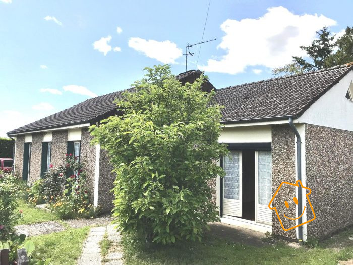 Maison traditionnelle à vendre, 6 pièces - Saint-Germain-du-Puy 18390