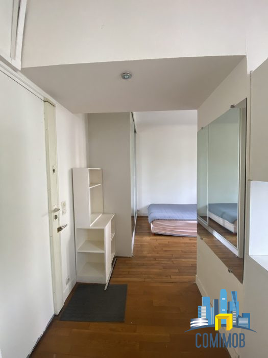 Appartement à vendre, 2 pièces - Courbevoie 92400