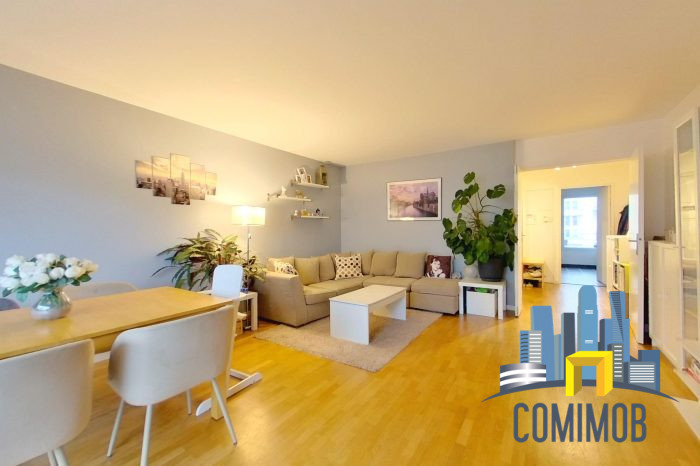 Appartement à vendre, 4 pièces - Courbevoie 92400