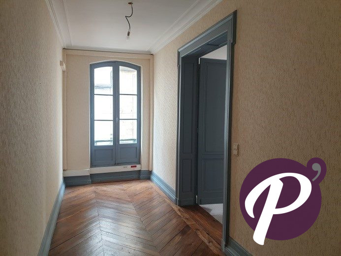 Immeuble à vendre, 1000 m² - Bergerac 24100