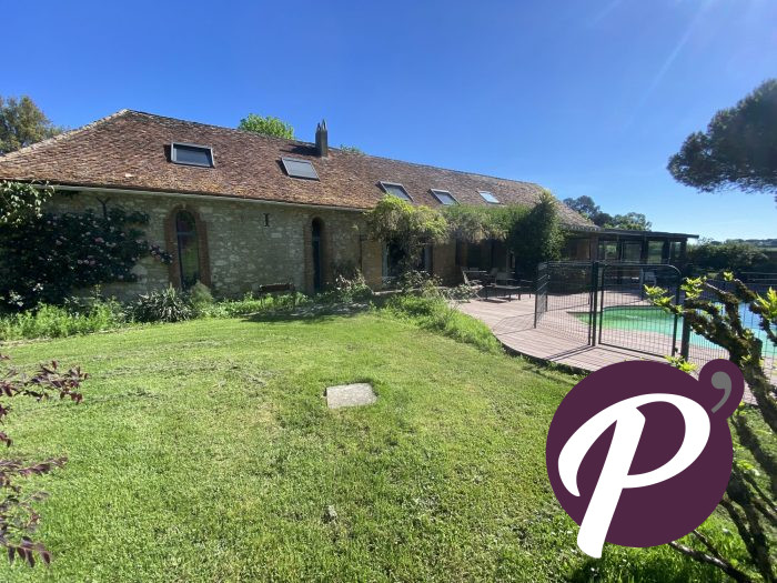 Detached house for sale, 8 rooms - Bergerac 24100