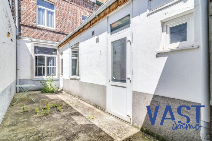 Immeuble à vendre, 123 m² - Lille 59260