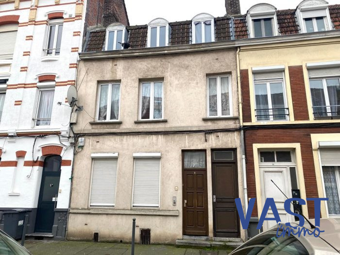 Immeuble à vendre, 65 m² - Lille 59800