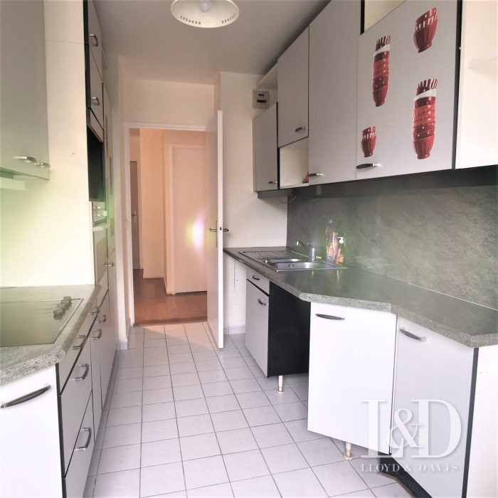 Apartamento en venta, 2 habitaciones - Issy-les-Moulineaux 92130