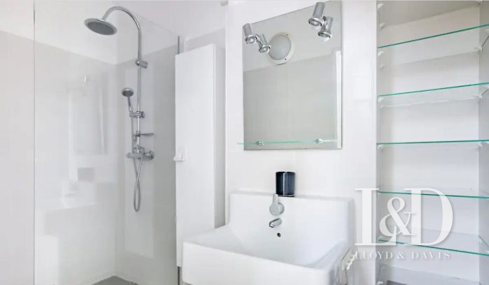 Apartment for sale, 5 rooms - Biarritz 64200