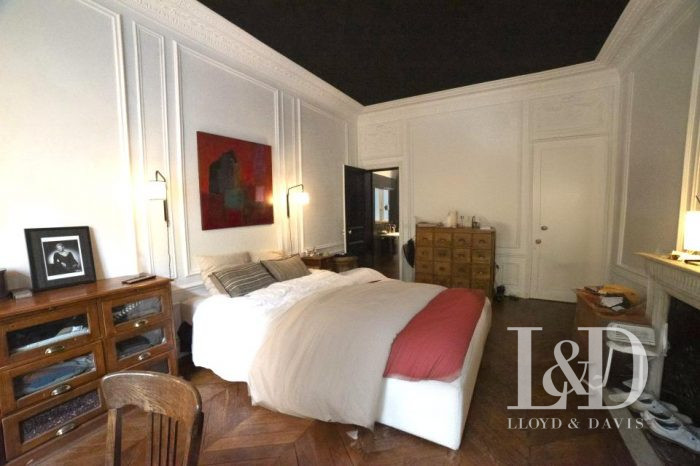 Apartment for sale, 6 rooms - Paris 75017