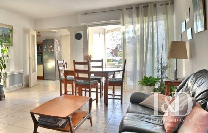 Apartment for sale, 3 rooms - Royan 17200