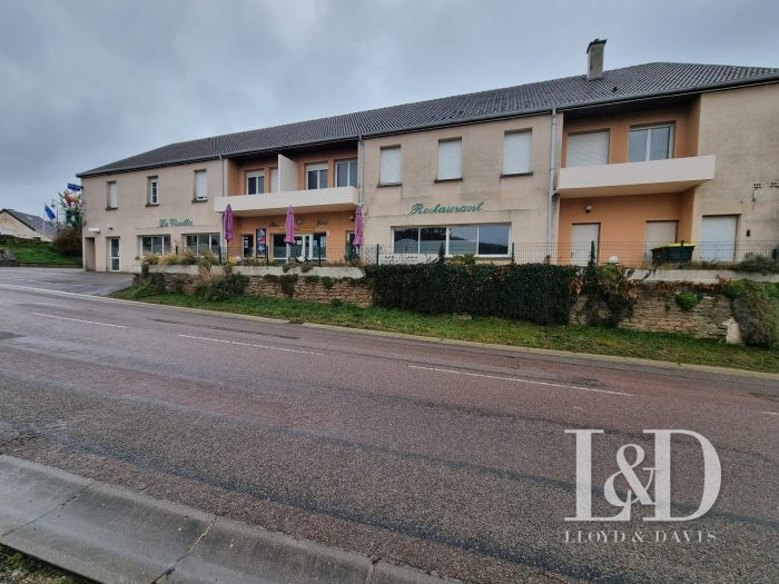 Edificio en venta, 796 m² - La Bussière-sur-Ouche 21360