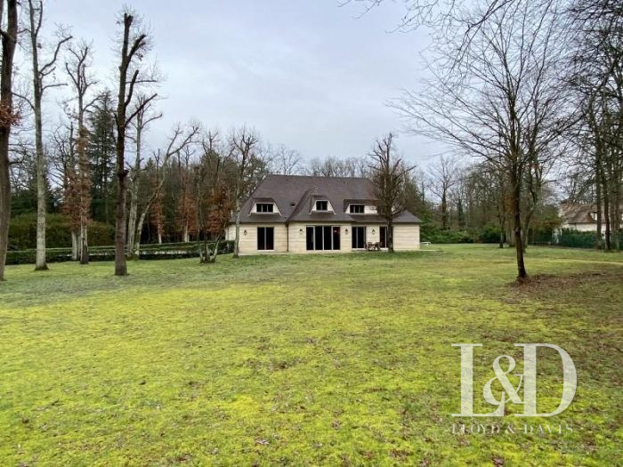 Maison à vendre, 12 pièces - Lamorlaye 60260