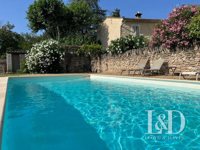 Country house for sale, 5 rooms - Gordes 84220