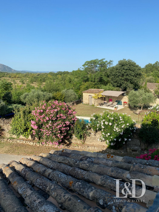 Country house for sale, 5 rooms - Gordes 84220