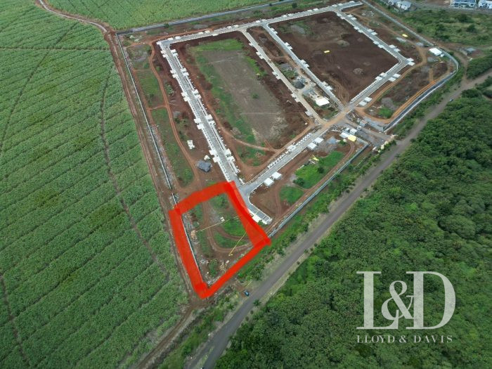 Terrain constructible à vendre, 4221 m² 