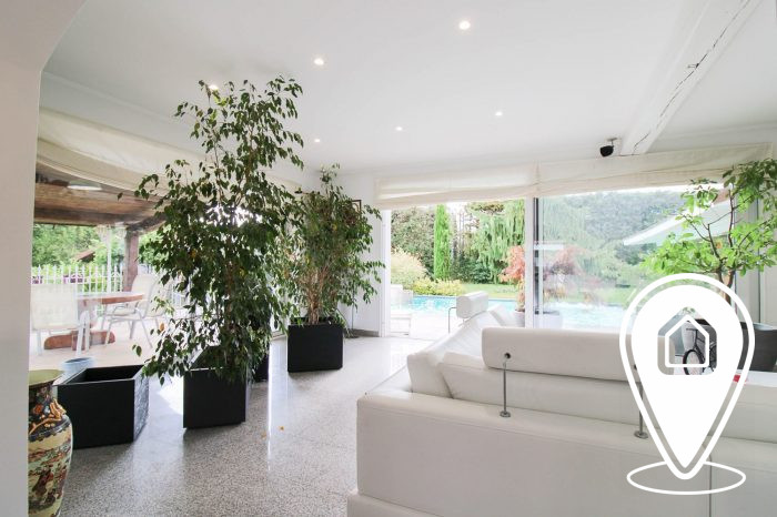 Photo Villa T6 de 167 m² habitable avec piscine sur 40 ares d'espaces vert à St Pancré image 10/30