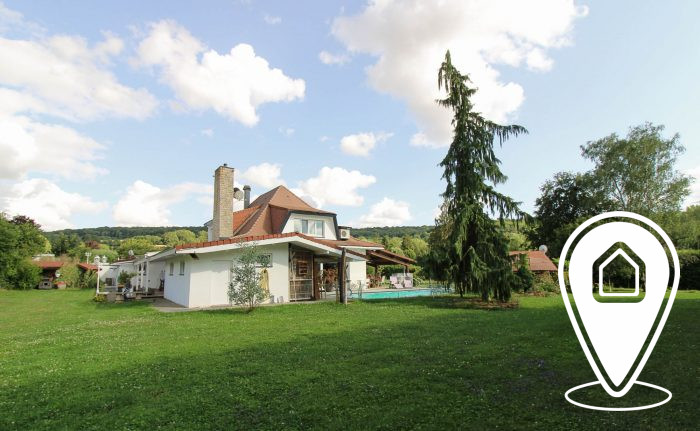 Photo Villa T6 de 167 m² habitable avec piscine sur 40 ares d'espaces vert à St Pancré image 24/30