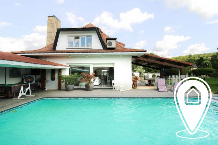 Photo Villa T6 de 167 m² habitable avec piscine sur 40 ares d'espaces vert à St Pancré image 1/30
