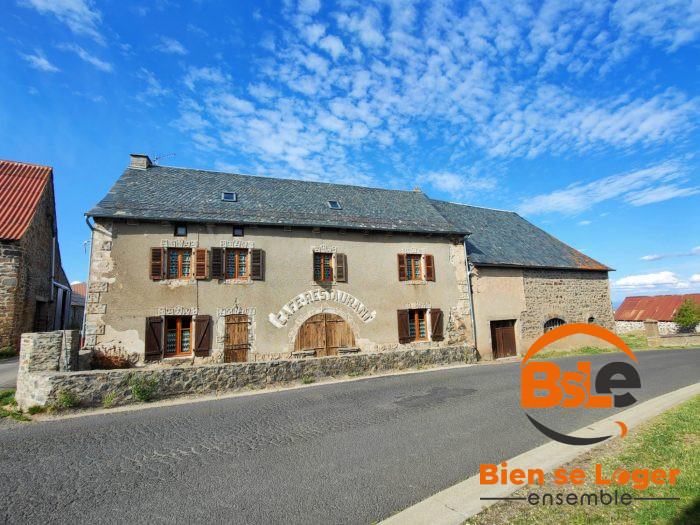 Vente Maison/Villa CHARMENSAC 15500 Cantal FRANCE