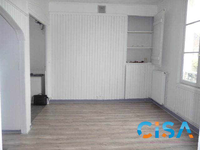 Location annuelle Appartement PONT-SAINTE-MAXENCE 60700 Oise FRANCE