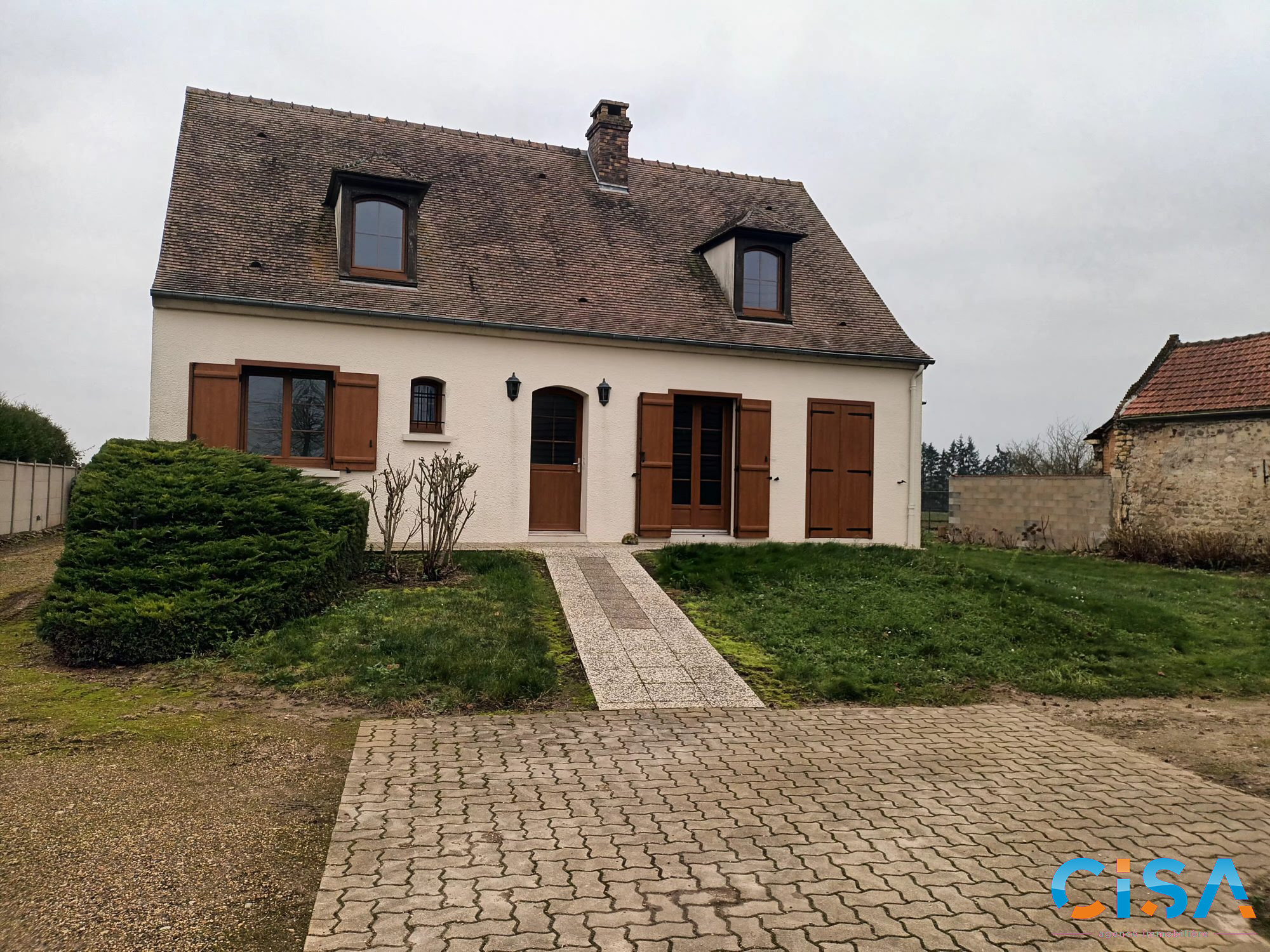 Location annuelle Maison/Villa SAINT-MARTIN-LONGUEAU 60700 Oise FRANCE