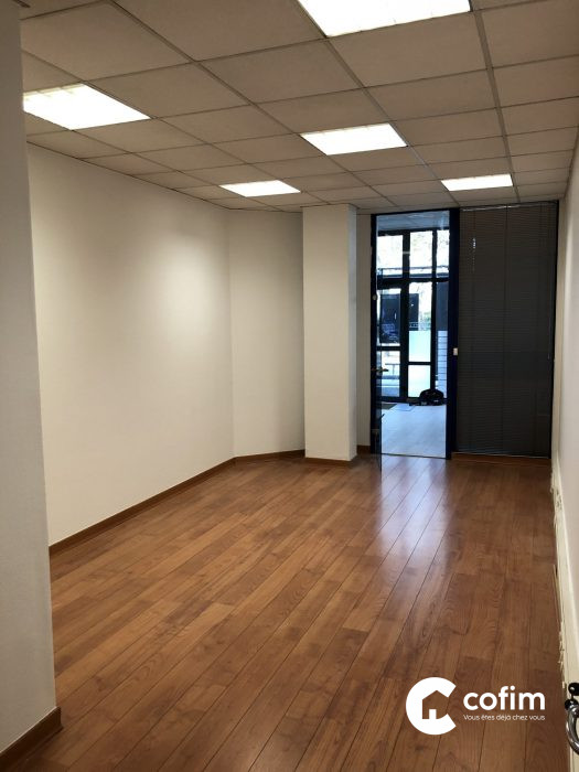 Bureaux 200 m²