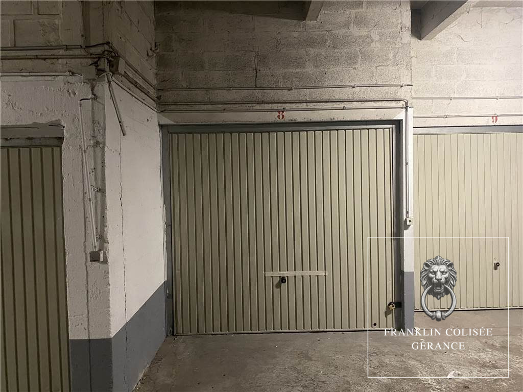 Location annuelle Garage/Parking COLOMBES 92700 Hauts de Seine FRANCE