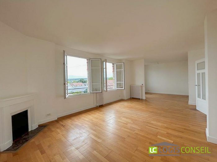 Location annuelle Appartement SCEAUX 92330 Hauts de Seine FRANCE