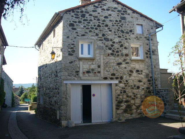 Maison avec garage à louer à Lavilledieu