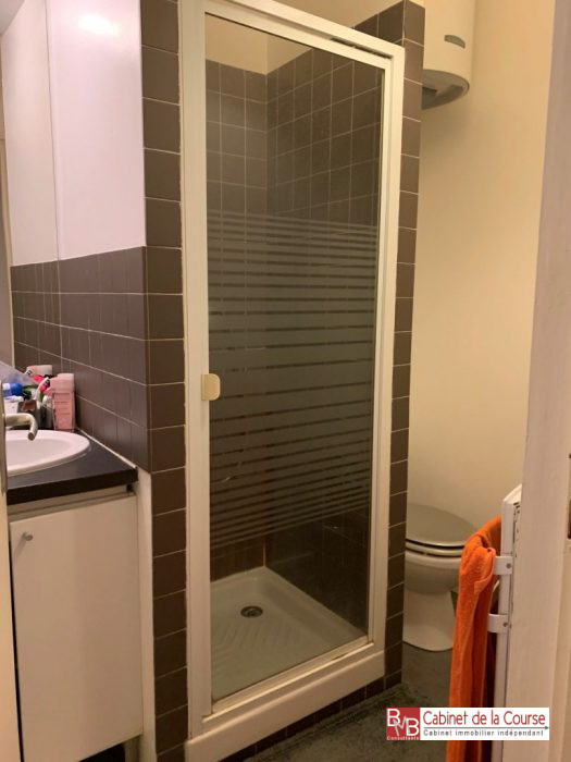 Appartement à louer, 1 pièce - Bordeaux 33000