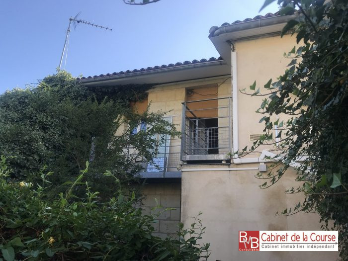 Appartement à louer, 2 pièces - Bordeaux 33000