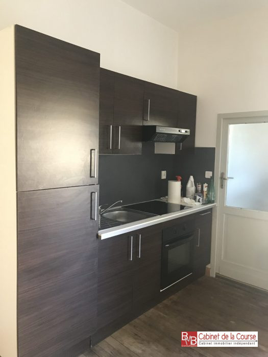 Appartement à louer, 2 pièces - Bordeaux 33000