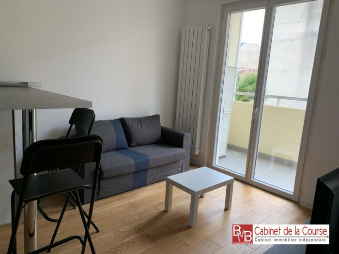 Appartement à louer, 1 pièce - Bordeaux 33000