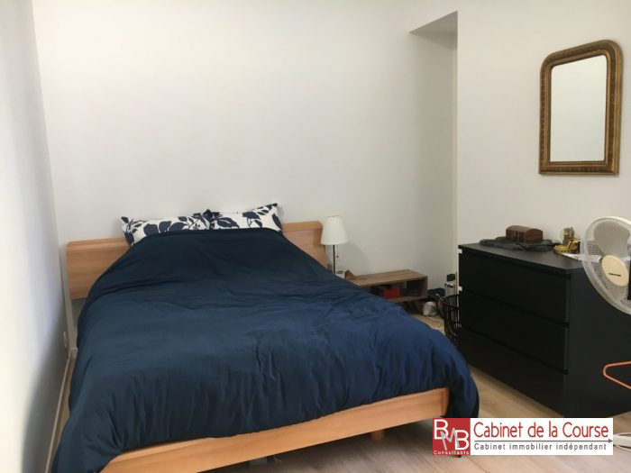 Appartement à louer, 2 pièces - Bordeaux 33000