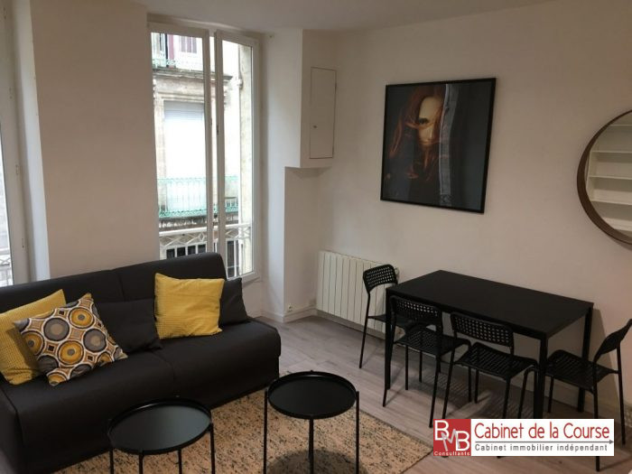 Appartement à louer, 1 pièce - Bordeaux 33000