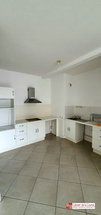 Appartement à vendre, 3 pièces - Mérignac 33700