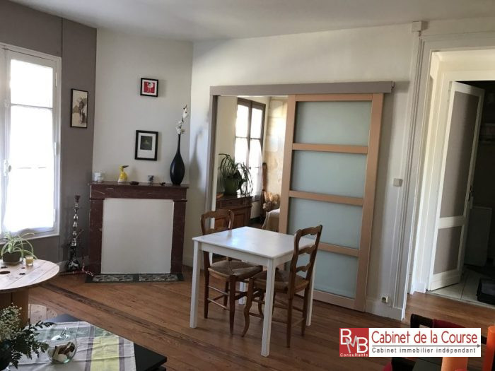 Appartement à vendre, 3 pièces - Bordeaux 33000