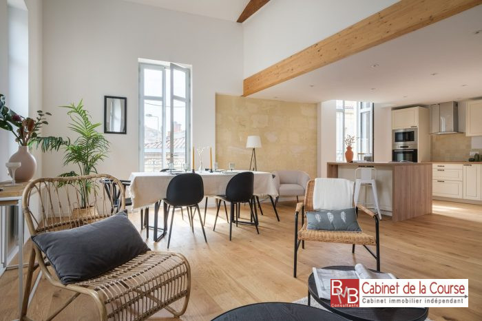 Appartement à vendre, 4 pièces - Bordeaux 33000