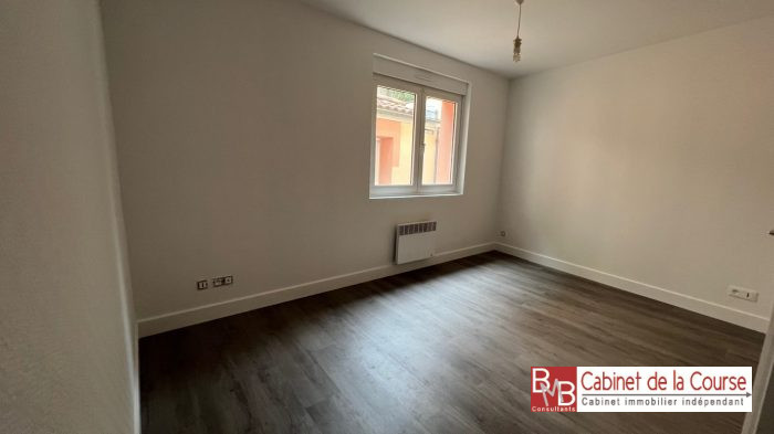 Studio à vendre, 1 pièce - Bordeaux 33000